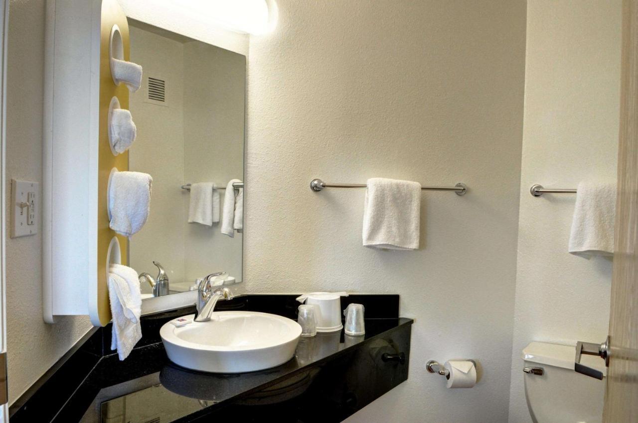 Motel 6-New Orleans, La Rom bilde